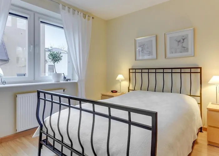 Apartment Kameralny Apartament Victus Z Balkonem By Noclegi Renters Zoppot