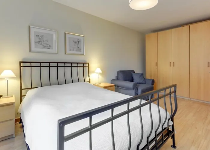 Kameralny Apartament Victus Z Balkonem By Noclegi Renters