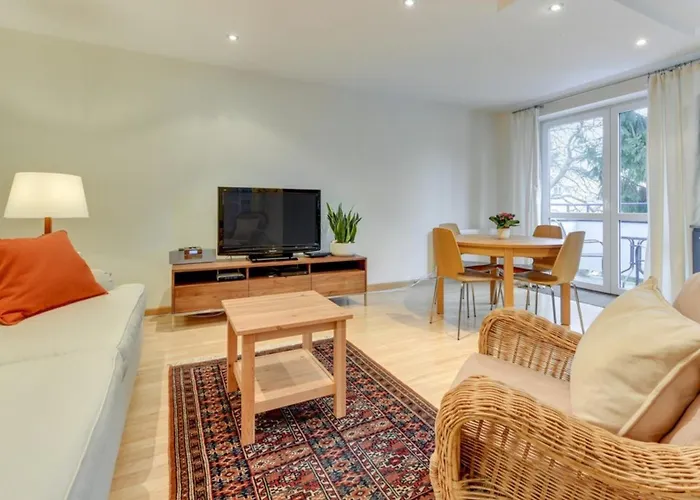 Kameralny Apartament Victus Z Balkonem By Noclegi Renters * Zoppot